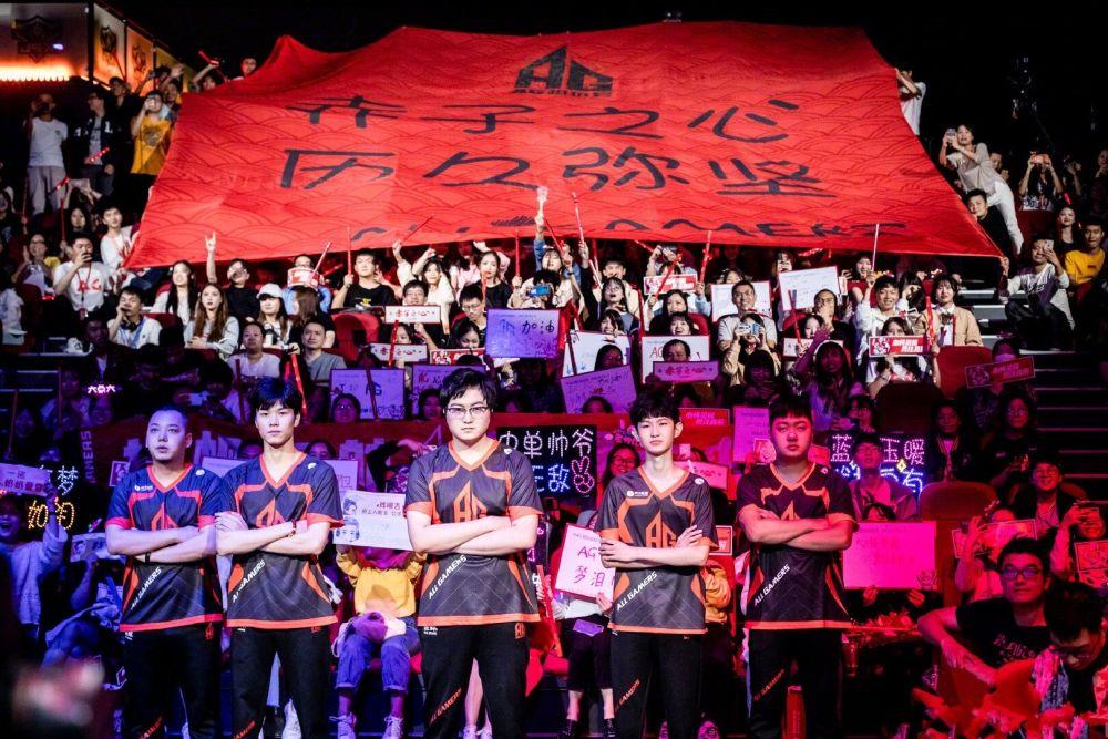 藏着无数的