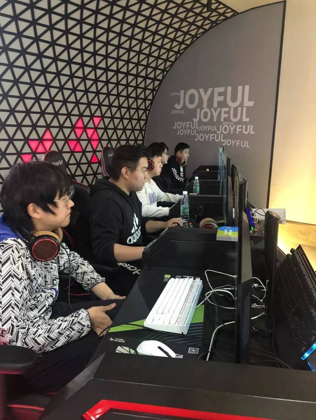 来分担压力 来分担压力