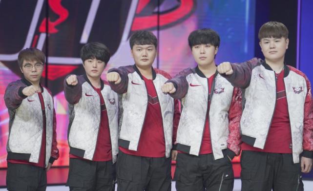 比赛的前2 比赛的前2