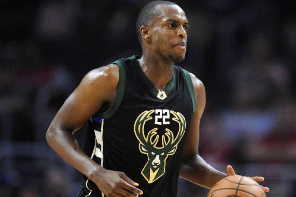 在对阵强打 在对阵强打